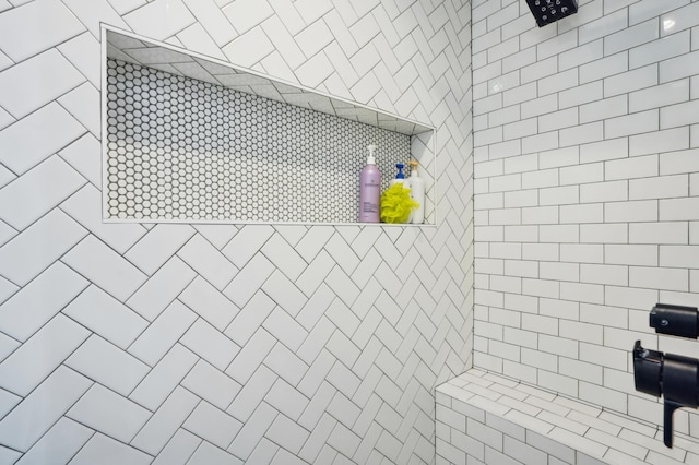 1623 Otter Way, New Richmond, WI 54017 - full bathroom with a tile shower