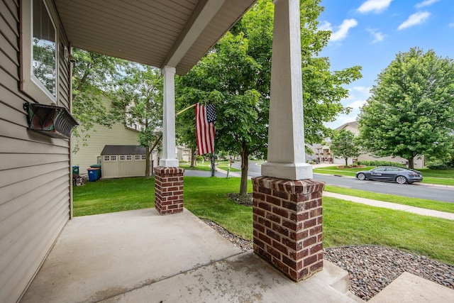 6758 Troy Ln N, Maple Grove, MN 55311 - view of patio / terrace