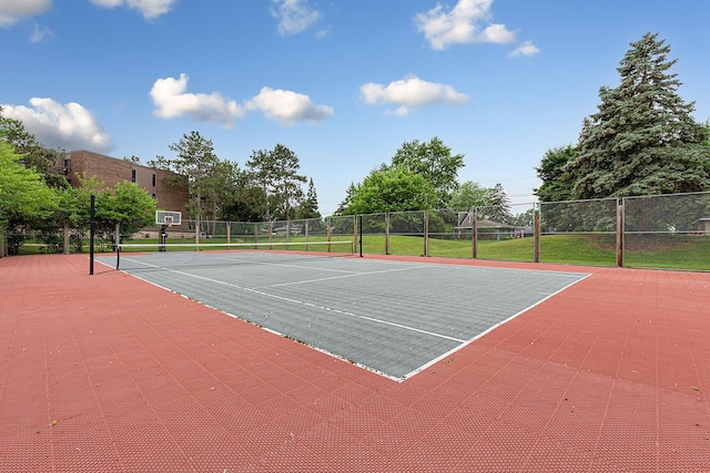 9700 Portland Ave S Unit 237, Bloomington, MN 55420 - view of tennis court featuring community basketball court