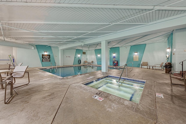 9700 Portland Ave S Unit 237, Bloomington, MN 55420 - indoor pool featuring an in-ground hot tub