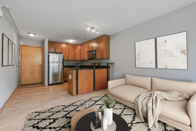 2530 1st Ave S Unit N101, Minneapolis, MN 55404 - photo 2
