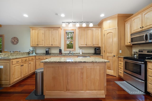715 4th Ln NW, Menahga, MN 56464 - photo 8