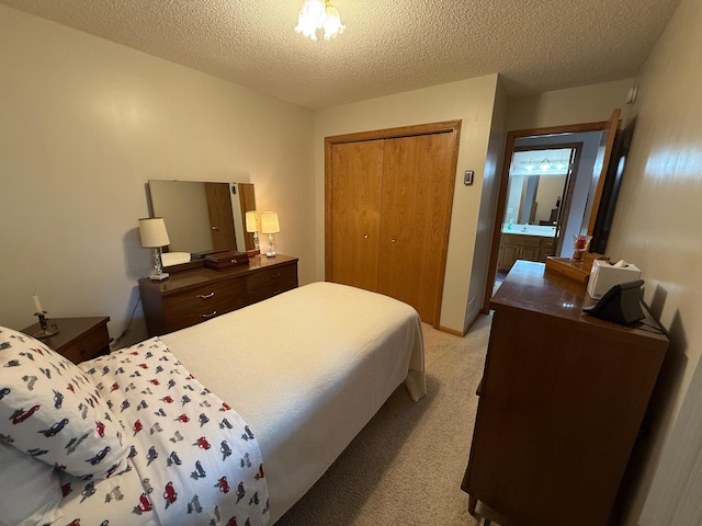 1508 Terrance Cir NE, New Prague, MN 56071 - bedroom with light carpet, a closet, and a textured ceiling
