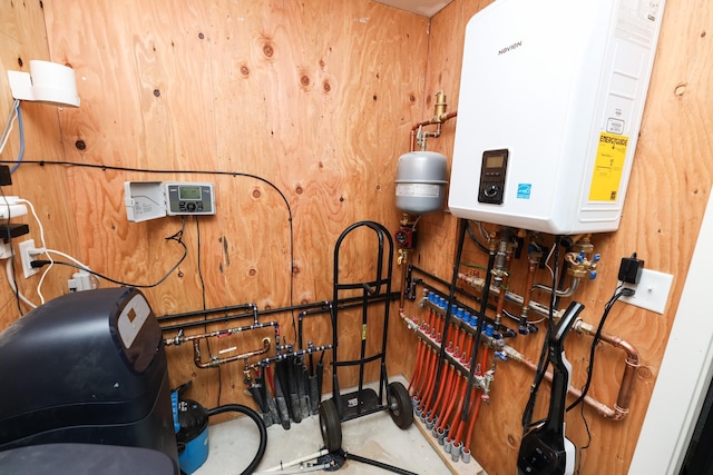 2060 Rosewood Ln SE, Alexandria, MN 56308 - utility room with tankless water heater