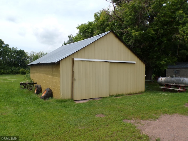 45248 State Highway 48, Clover Twp, MN 55037 - view of pole building featuring a lawn