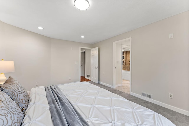 8473 Kentucky Ct N, Brooklyn Park, MN 55445 - bedroom featuring carpet, recessed lighting, and ensuite bath