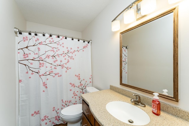 3714 8th St NW, Rochester, MN 55901 - full bath with vanity, a shower with curtain, and a textured ceiling