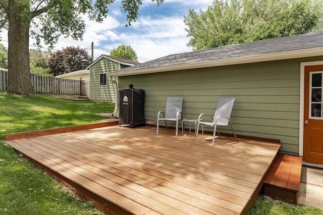 3714 8th St NW, Rochester, MN 55901 - view of wooden terrace