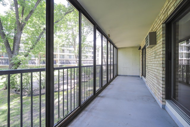 10521 Cedar Lake Rd Unit 208, Minnetonka, MN 55305 - view of unfurnished sunroom