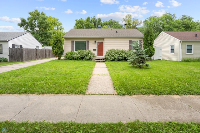 1709 13th Ave S, Fargo, ND 58103 - view of single story home