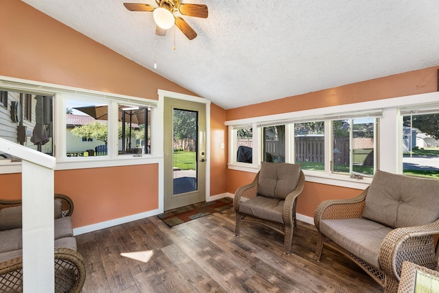 655 48th Ave, Goodview, MN 55987 - sunroom / solarium with vaulted ceiling