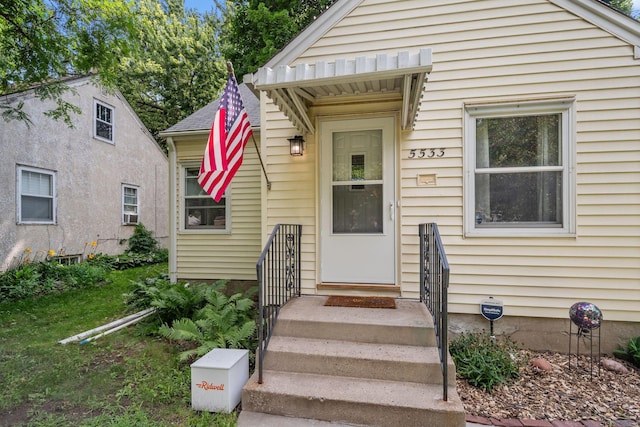 5533 33rd Ave S, Minneapolis, MN 55417 - photo 2