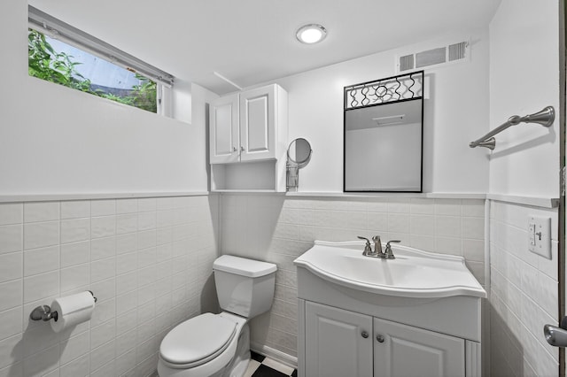 3237 Cavell Ln, Saint Louis Park, MN 55426 - photo 23