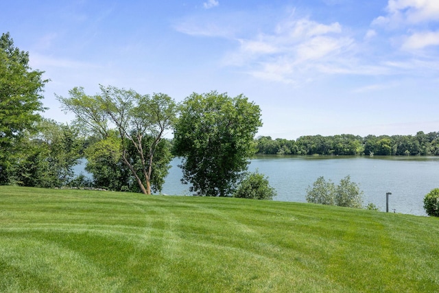 1215 Shore Dr SW, Hutchinson, MN 55350 - view of grassy yard featuring a water view