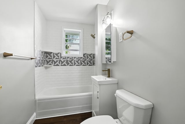649 Lafond Ave, Saint Paul, MN 55104 - photo 2