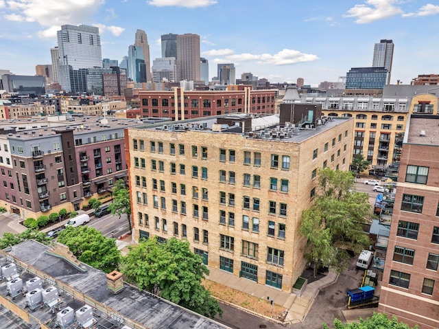 400 1st St Unit 502, Minneapolis, MN 55401 - skyline view