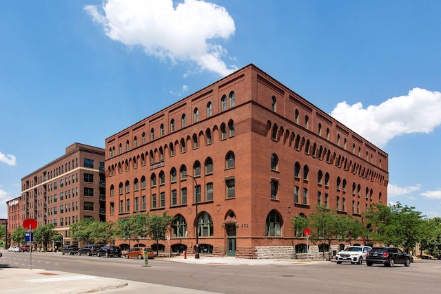 400 1st St Unit 502, Minneapolis, MN 55401 - view of building exterior