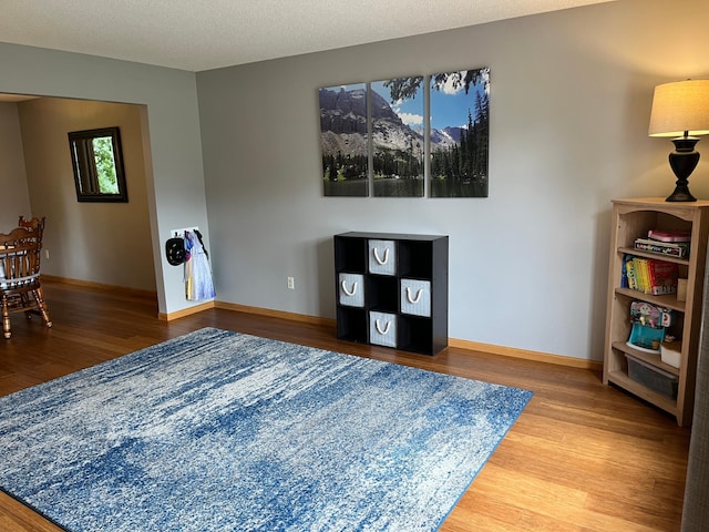 100 Barkley Cir W, Cannon Falls, MN 55009 - living room with wood finished floors and baseboards