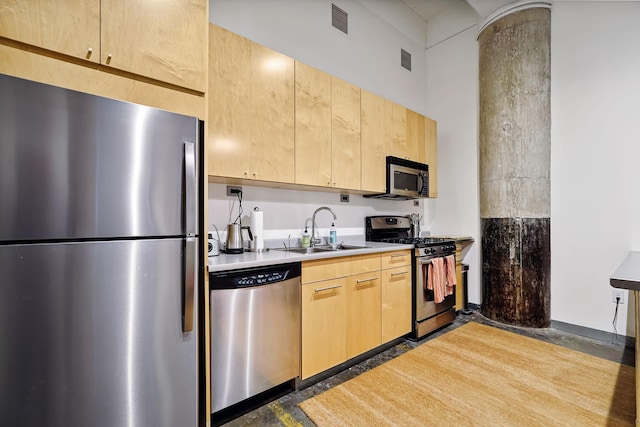 700 Washington Ave N Unit 207, Minneapolis, MN 55401 - photo 9