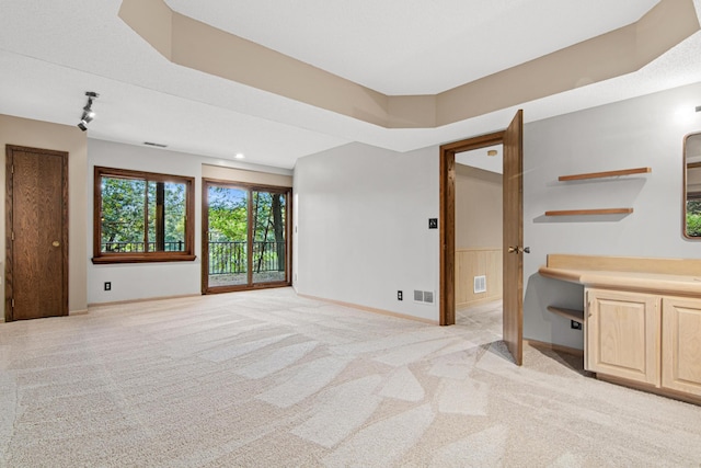 6230 Elm Ridge Cir, Corcoran, MN 55340 - unfurnished room featuring light colored carpet