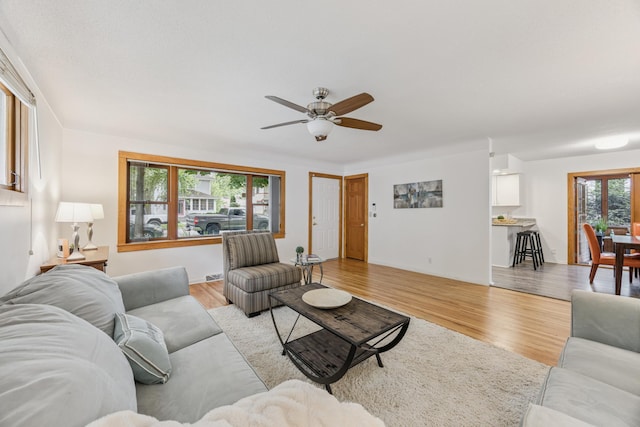 3916 Thomas Ave S, Minneapolis, MN 55410 - living area featuring ceiling fan and light wood-style floors