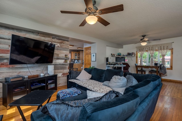 415 8th St N, Mountain Lake, MN 56159 - photo 4