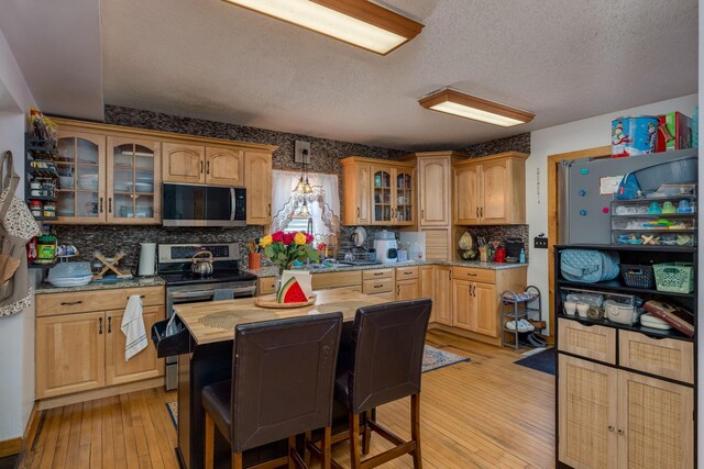 415 8th St N, Mountain Lake, MN 56159 - photo 7