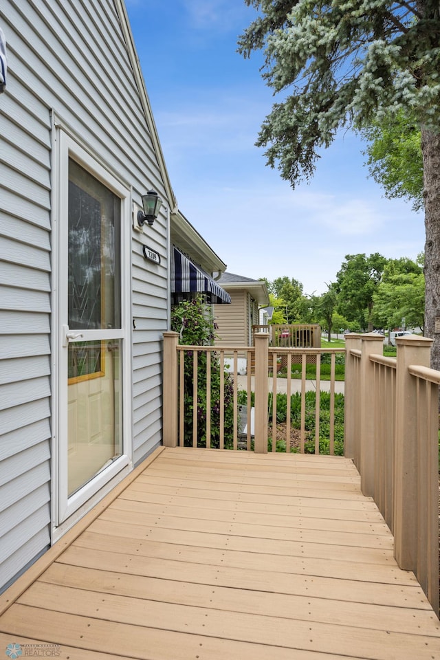 1109 14th St N, Moorhead, MN 56560 - view of wooden terrace