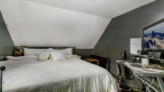 14645 Chapel Rd, Edgewater, WI 54817 - bedroom with vaulted ceiling