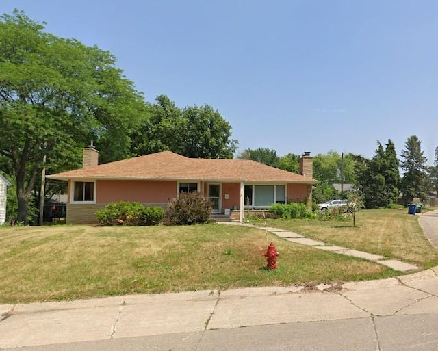 6617 Warren Ave S, Edina, MN 55439 - single story home featuring a chimney and a front lawn