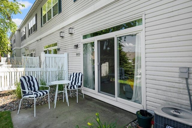 849 Providence Dr, Shakopee, MN 55379 - photo 37