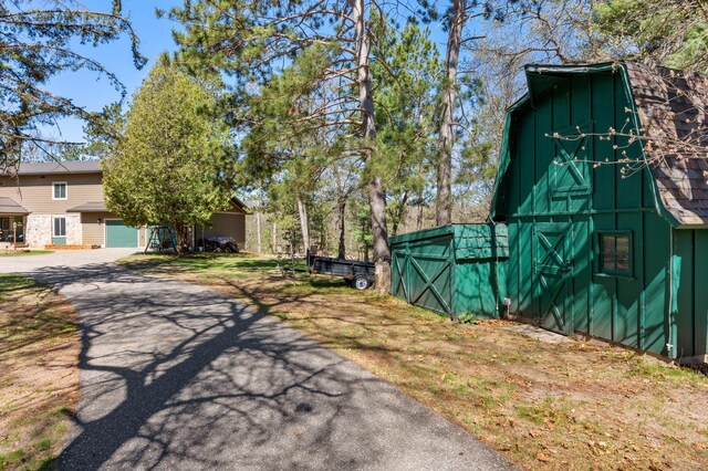 27088 130th St, Staples, MN 56479 - view of asphalt driveway