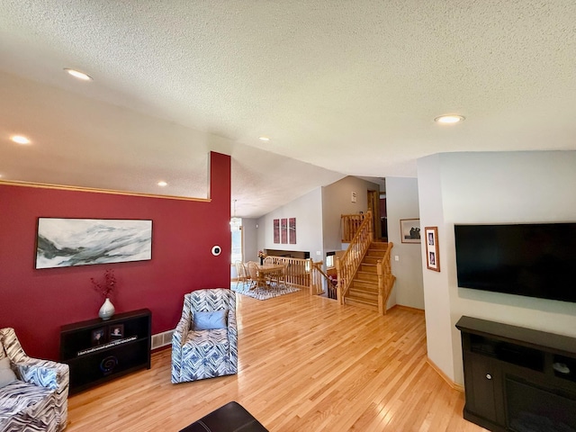 1978 Neal St, Red Wing, MN 55066 - photo 4