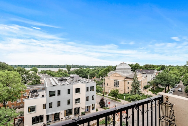 2800 44th St Unit 608, Minneapolis, MN 55410 - view of balcony