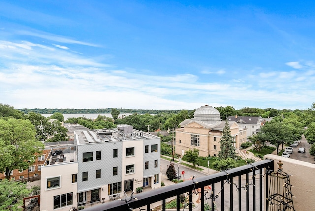 2800 44th St Unit 608, Minneapolis, MN 55410 - view of balcony