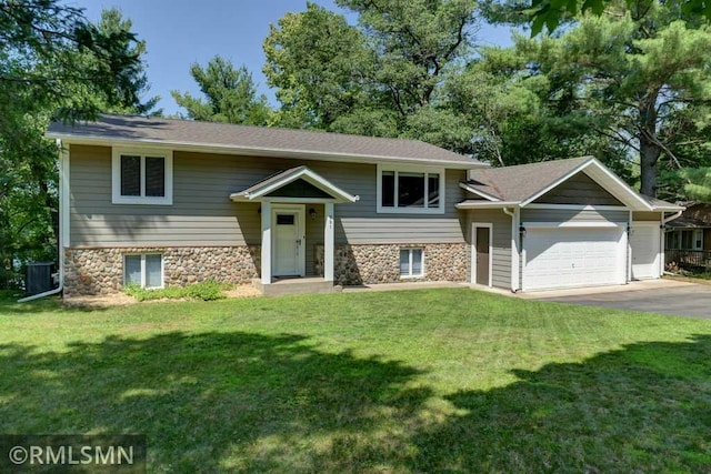 991 Lone Pine Ct, Garfield Twp, WI 54001 - photo 1