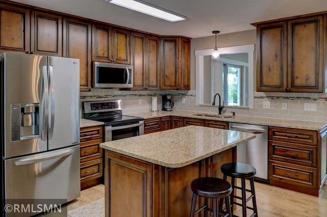 991 Lone Pine Ct, Garfield Twp, WI 54001 - photo 4