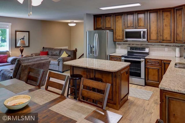991 Lone Pine Ct, Garfield Twp, WI 54001 - photo 5