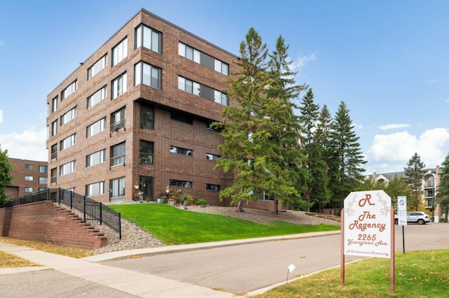 2265 Youngman Ave Unit 207E, Saint Paul, MN 55116 - view of apartment building / complex