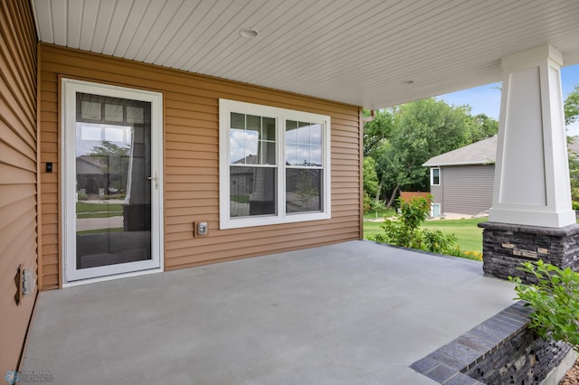 3702 Houkom Dr E, Fargo, ND 58078 - view of patio / terrace