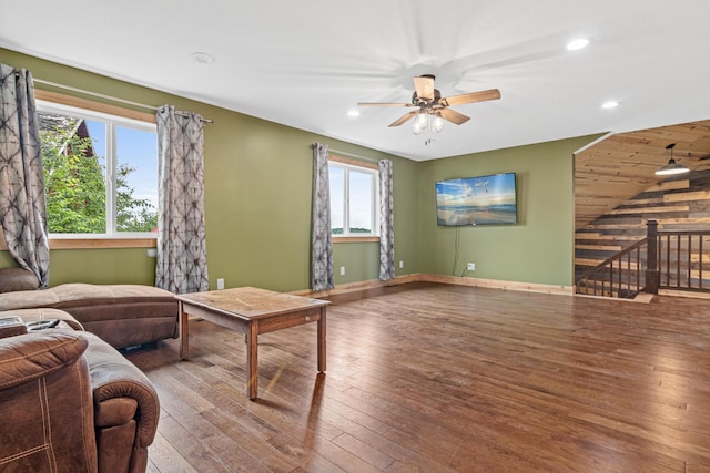 2565 Highland Rd, Minnetrista, MN 55359 - living room featuring hardwood / wood-style floors, a ceiling fan, recessed lighting, and lofted ceiling