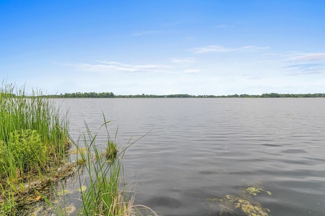 2565 Highland Rd, Minnetrista, MN 55359 - water view