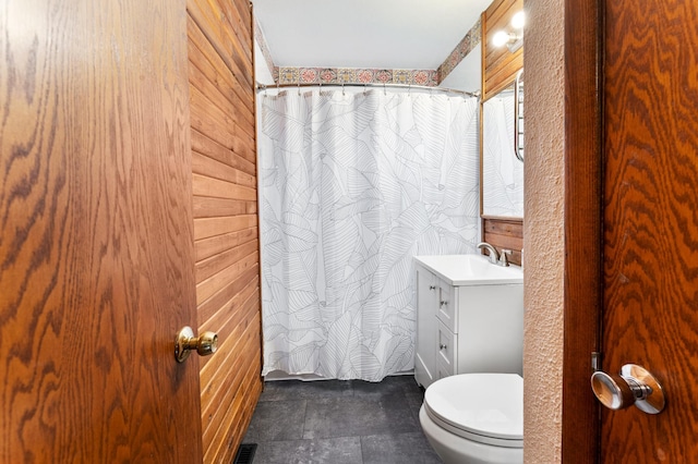 19172 Front Blvd NE, East Bethel, MN 55092 - bathroom featuring vanity and a shower with curtain