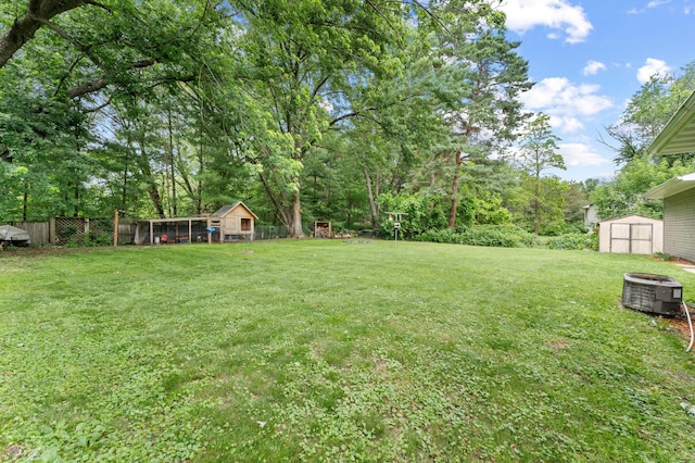 19172 Front Blvd NE, East Bethel, MN 55092 - view of yard featuring a shed