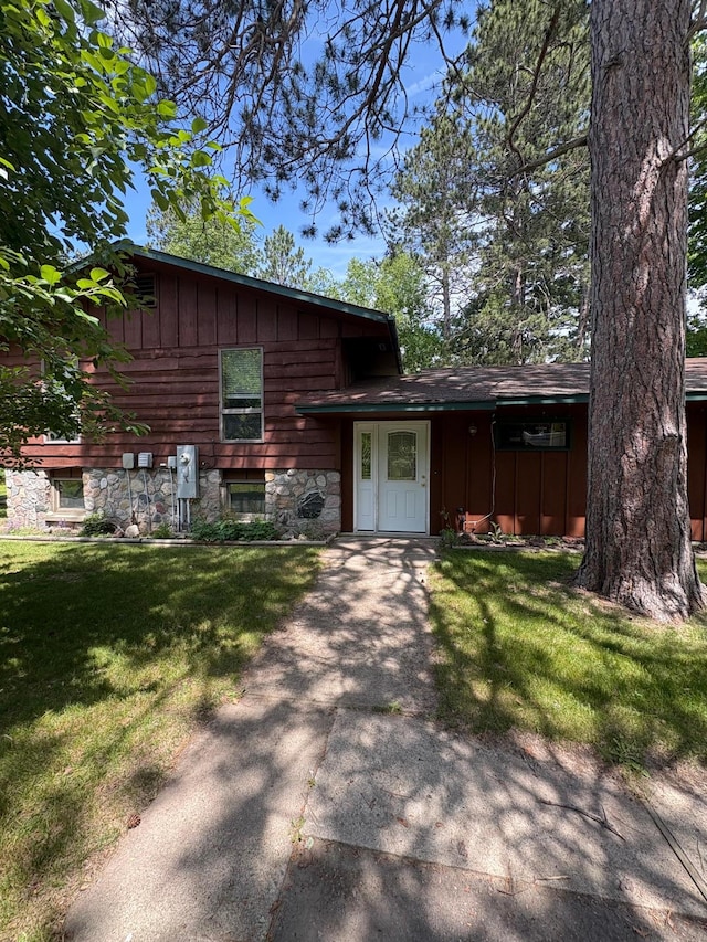20542 Wendigo Park Rd, Grand Rapids, MN 55744 - photo 1