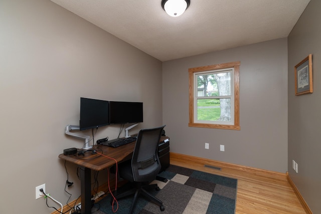 728 Linn St N, Prescott, WI 54021 - home office with wood finished floors and baseboards