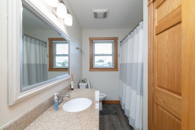 728 Linn St N, Prescott, WI 54021 - bathroom with vanity and wood finished floors