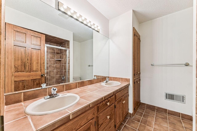 10752 Mount Curve Rd, Eden Prairie, MN 55347 - photo 17