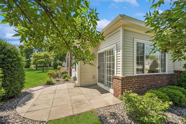 13936 54th Ave N Unit 2, Plymouth, MN 55446 - view of patio / terrace