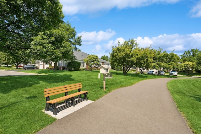 13936 54th Ave N Unit 2, Plymouth, MN 55446 - surrounding community featuring a lawn